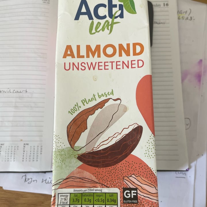 photo of Acti Leaf Almond Milk shared by @fergul on  16 Jun 2022 - review