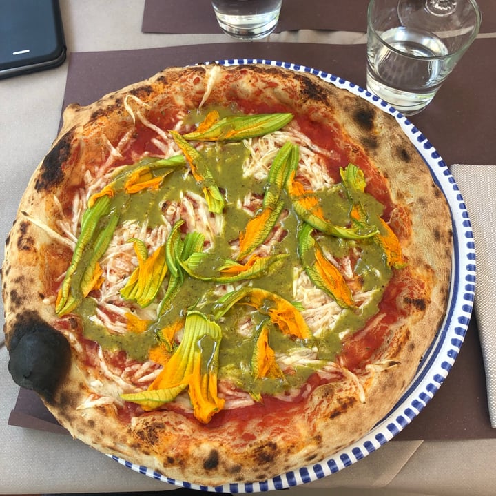 photo of Mani in Pasta Pizza shared by @giuliettaveg on  27 May 2021 - review