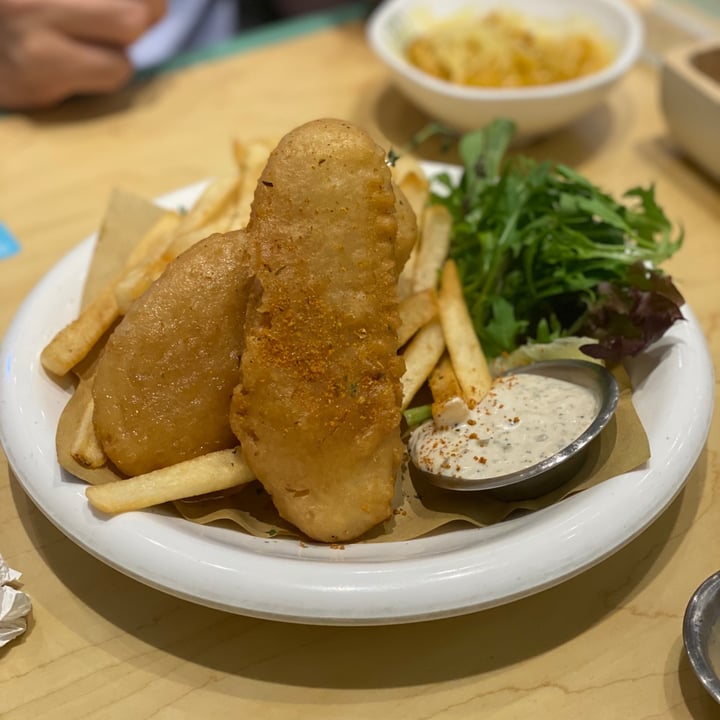 photo of Green Common Harbour City Vegan Fish And Chips shared by @angiecwakefield on  19 Sep 2021 - review