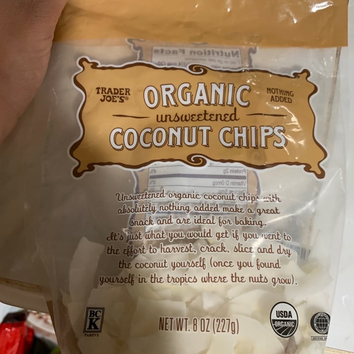 review photo of Trader Joe's Unsweetened Coconut flakes shared by @xenenscott on 03 Nov 2020 - review