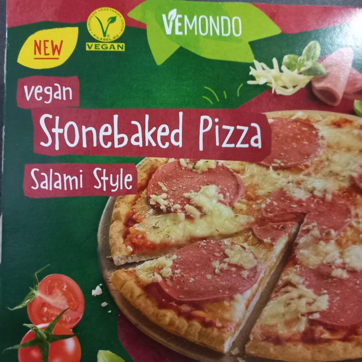 review photo of Vemondo Vegan Stonebaked Pizza Salami Style shared by @amoresvegan on 10 Jun 2022 - review