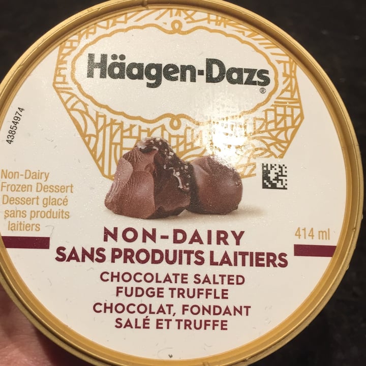 photo of Häagen-Dazs Chocolate Salted Fudge Truffle Ice Cream Tub shared by @malarky on  28 Feb 2021 - review