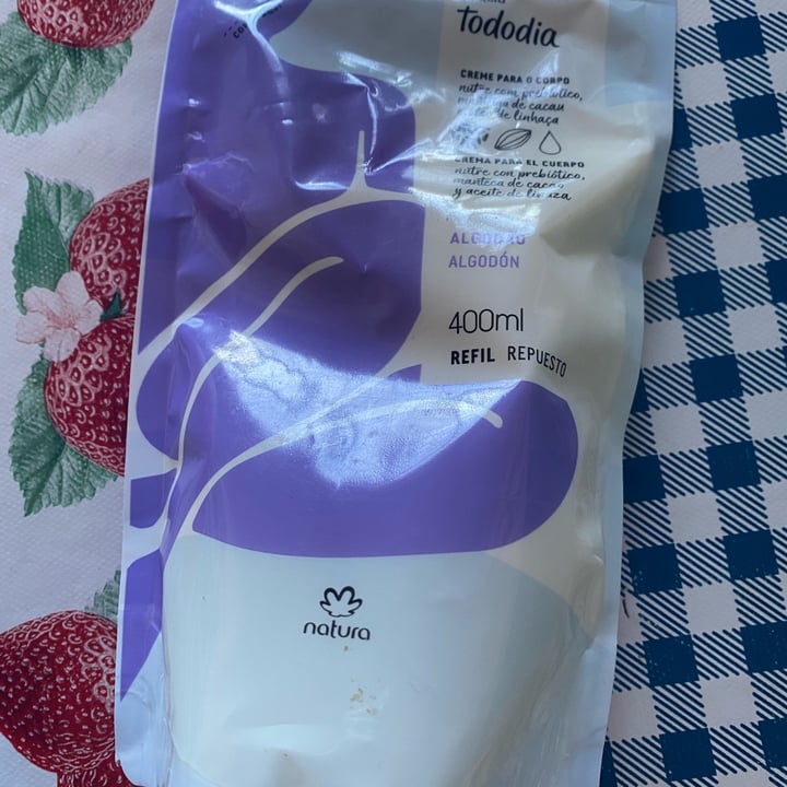 review photo of Natura creme hidratante shared by @camiller on 03 Jul 2022 - review