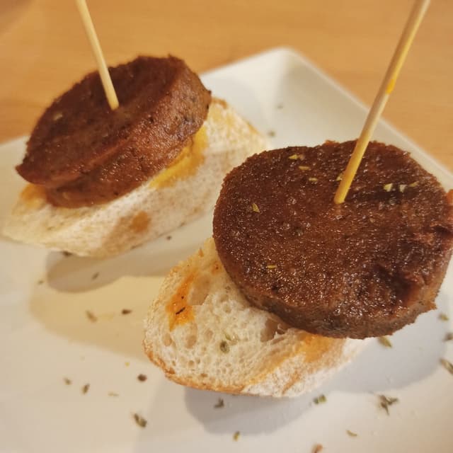 Foto del piatto “Pincho de chorizo”