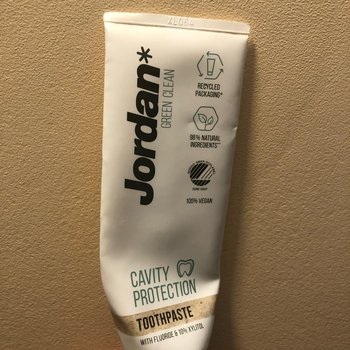 photo of Jordan Green clean toothpaste shared by @miraveg on  15 Dec 2021 - review