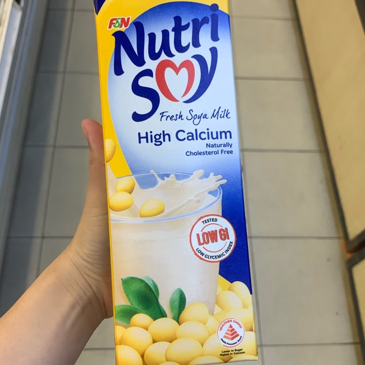 review photo of Nutrisoy Soy milk shared by @emleezx on 28 Jul 2022 - review