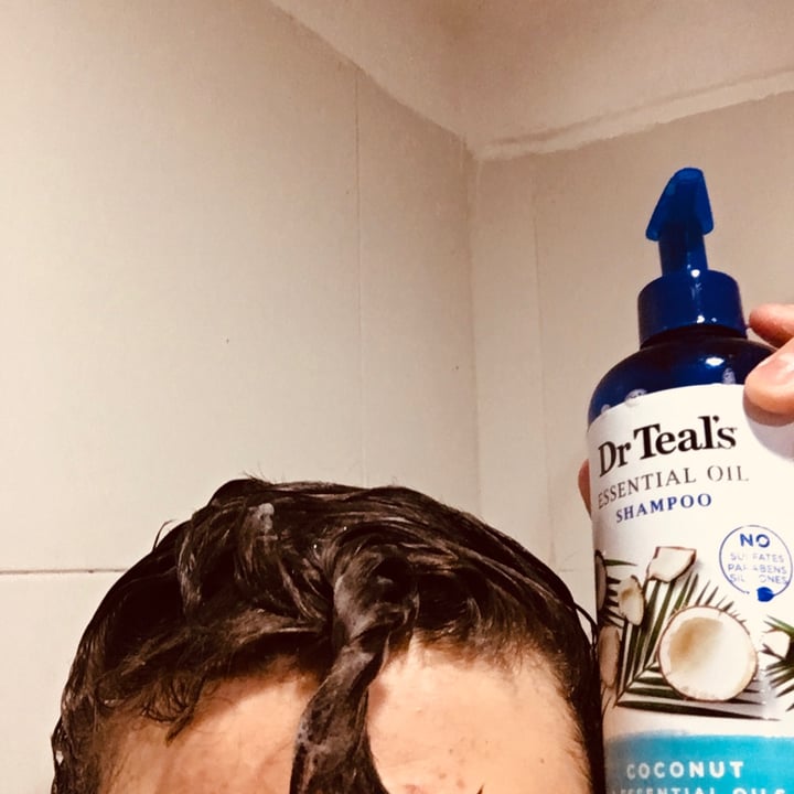 photo of Dr Teal's Essential Oil Shampoo shared by @dh on  05 Jun 2021 - review