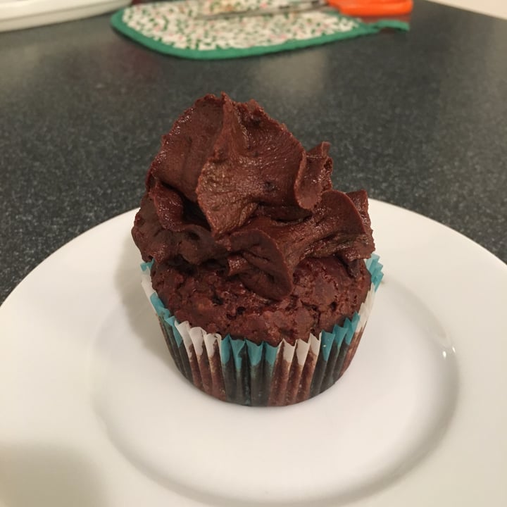 photo of Vegan Folie's Cupcake chocolat shared by @chuchuliette on  29 Dec 2020 - review