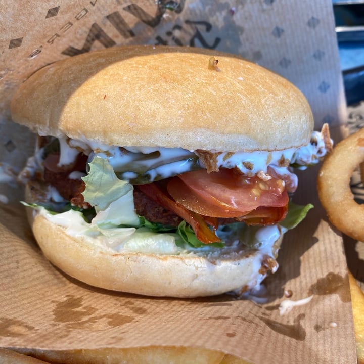 photo of Swing Kitchen bacon burger shared by @holasoymylk on  31 Jul 2021 - review