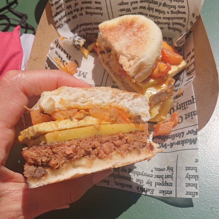 photo of Vegan Street Food ZA Breakfast McMuffin shared by @lunascorner on  03 Oct 2020 - review