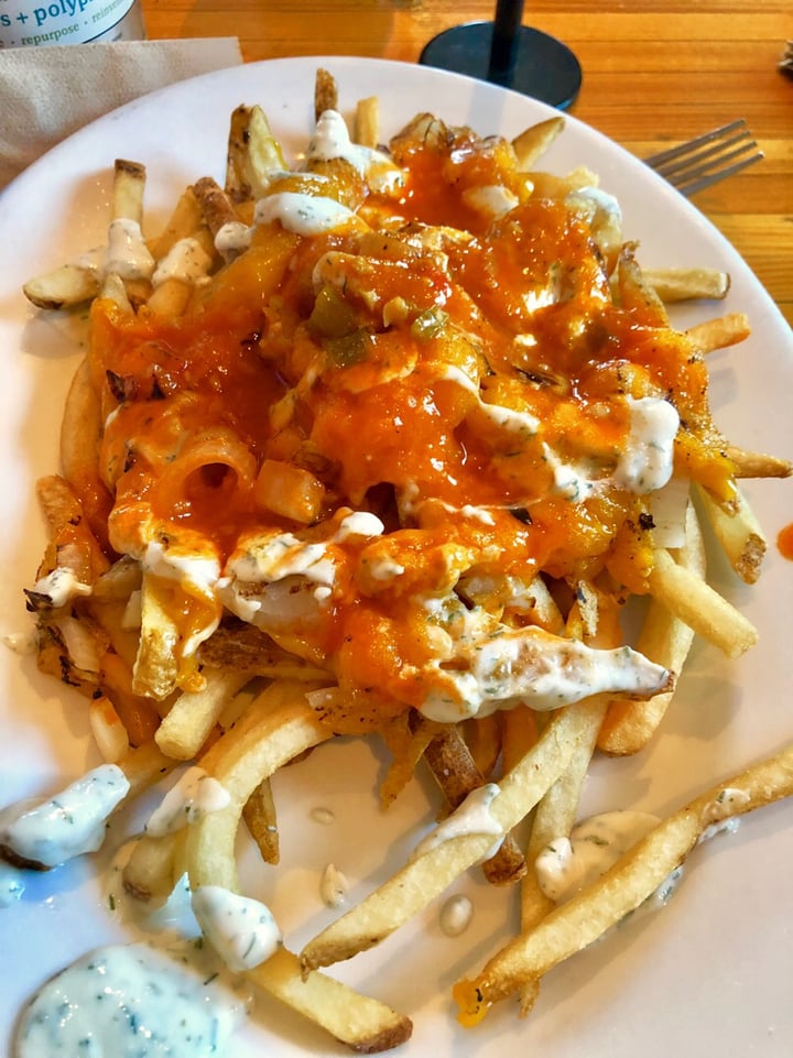 photo of Green New American Vegetarian East coast fries shared by @vegan-treehugger on  16 Jul 2019 - review