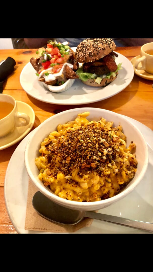 photo of Rise Above Cheddar Mac & Cheese shared by @sarahbrandow on  17 Jul 2019 - review