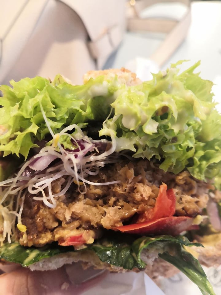 review photo of Krowarzywa Vegan Burger Beyond Vegan Burger shared by @zenethically on 20 Dec 2019 - review
