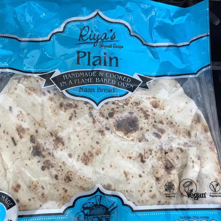 review photo of Riya's Plain Naan Bread shared by @infinitevegan on 02 Mar 2021 - review