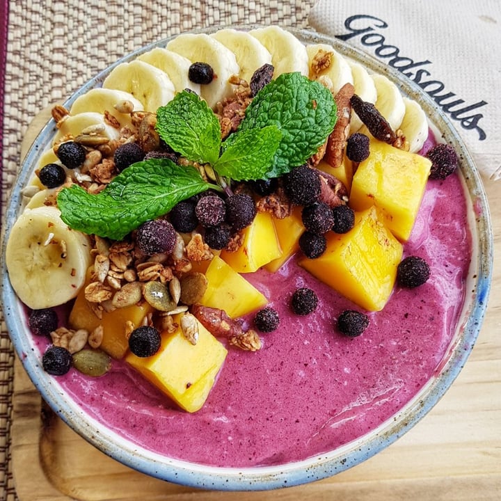 review photo of Goodsouls Kitchen Berry Smoothie Bowl shared by @doucefrugalite on 23 Sep 2019 - review