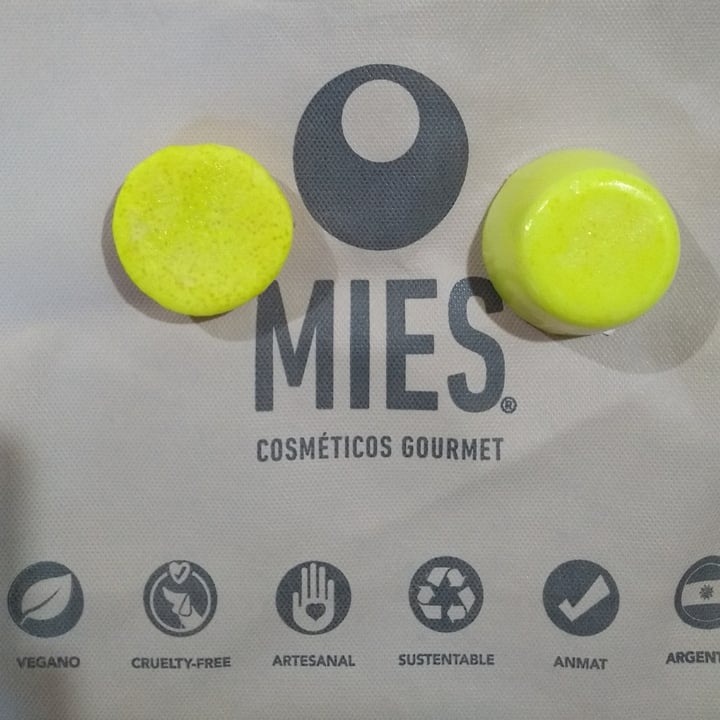 review photo of Mies Champú y acondicionador sólido shared by @anuibarrola on 19 Aug 2020 - review