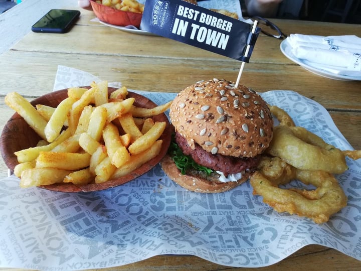 photo of Bossa Burgundy Beyond Burger shared by @simonel on  12 Dec 2019 - review