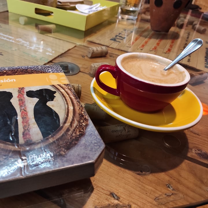 photo of Ecolmado café con leche de avena shared by @anaz on  09 Dec 2022 - review
