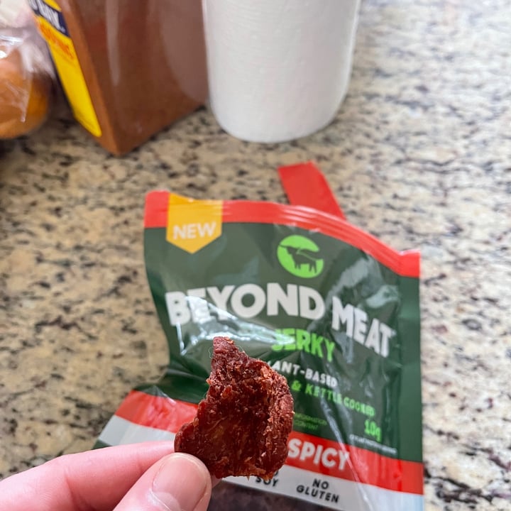 photo of Beyond Meat Jerky Hot & Spicy shared by @maxh on  19 Apr 2022 - review