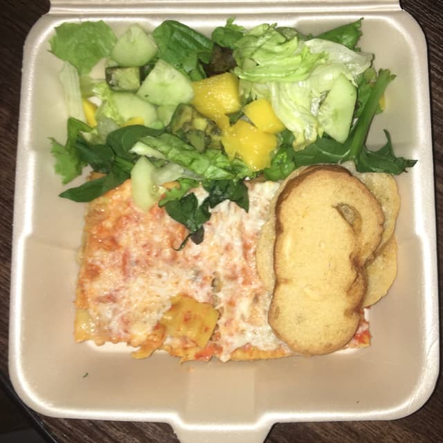Foto do prato “Lasagna boloñesa”