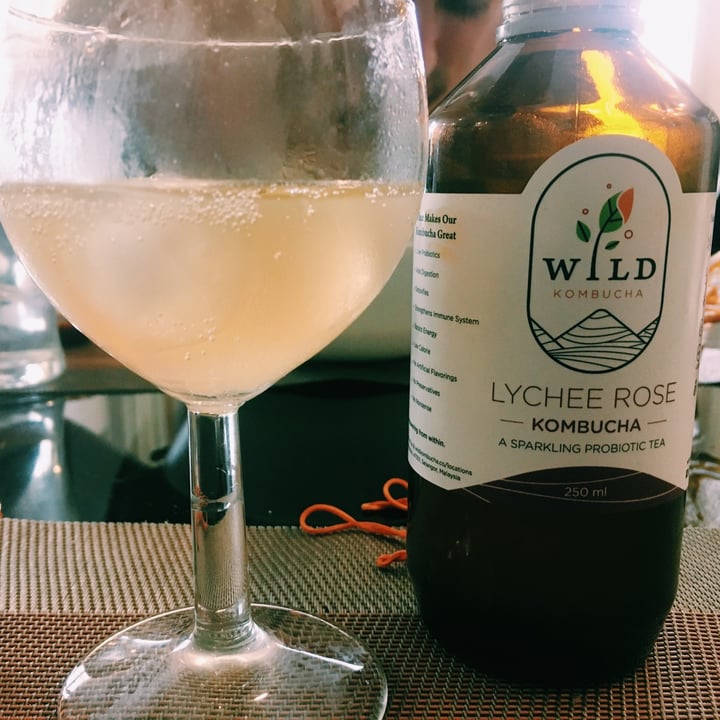 review photo of Wild Kombucha Lychee Rose shared by @scynsa on 04 Jul 2021 - review