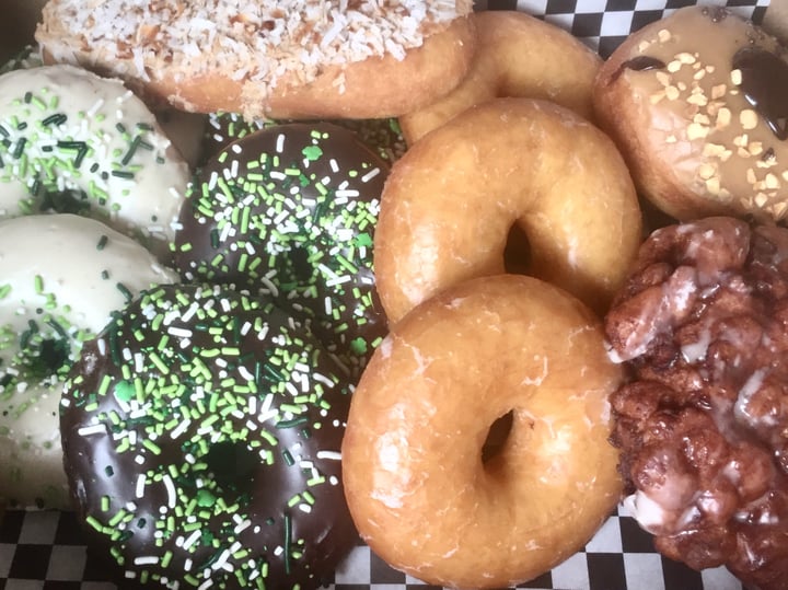 photo of Glam Doll Donuts Various Donuts shared by @corimiller on  18 Mar 2018 - review