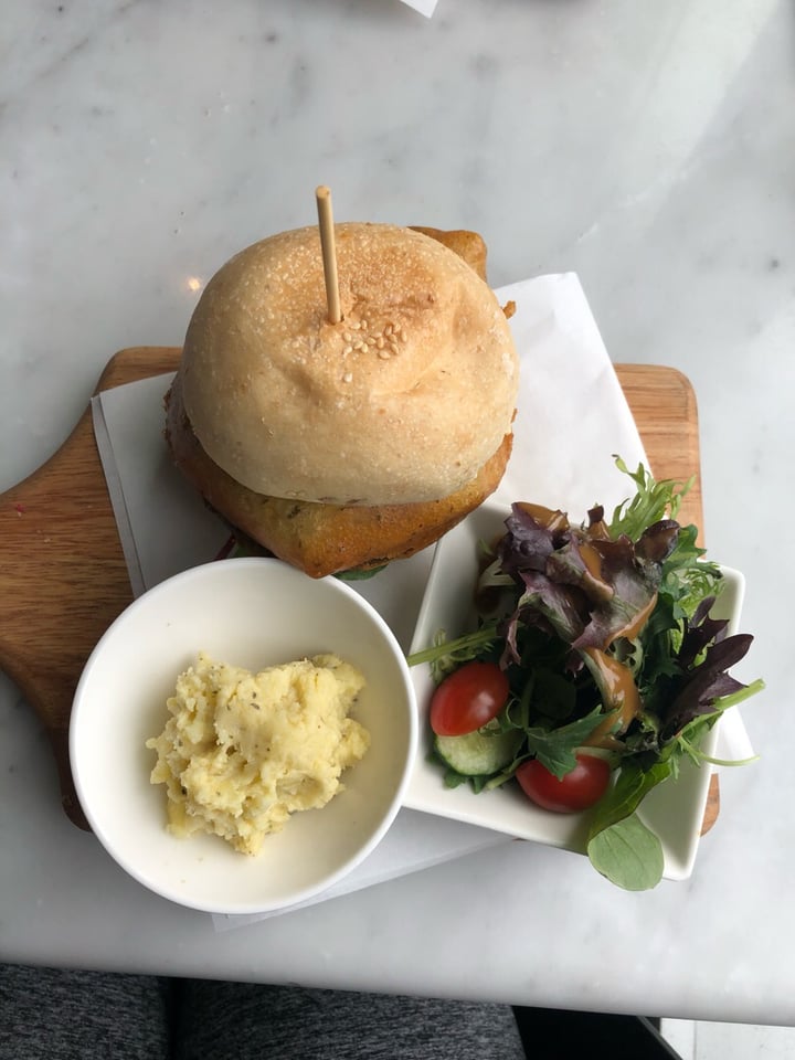 photo of Real Food Portobello Burger shared by @alyrauff on  24 Apr 2019 - review