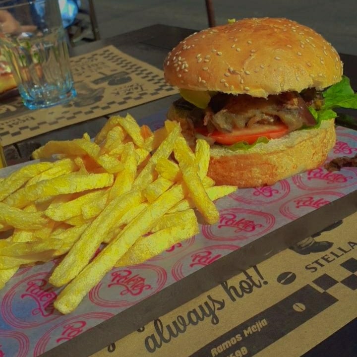 photo of Palotes Comida Hamburguesa Vegana shared by @candemagali on  23 Sep 2021 - review