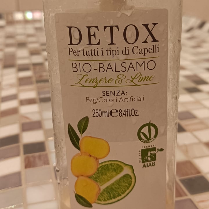 review photo of hair prescription Detox Biobalsamo Zenzero E Lime shared by @beatricem on 10 Jun 2022 - review