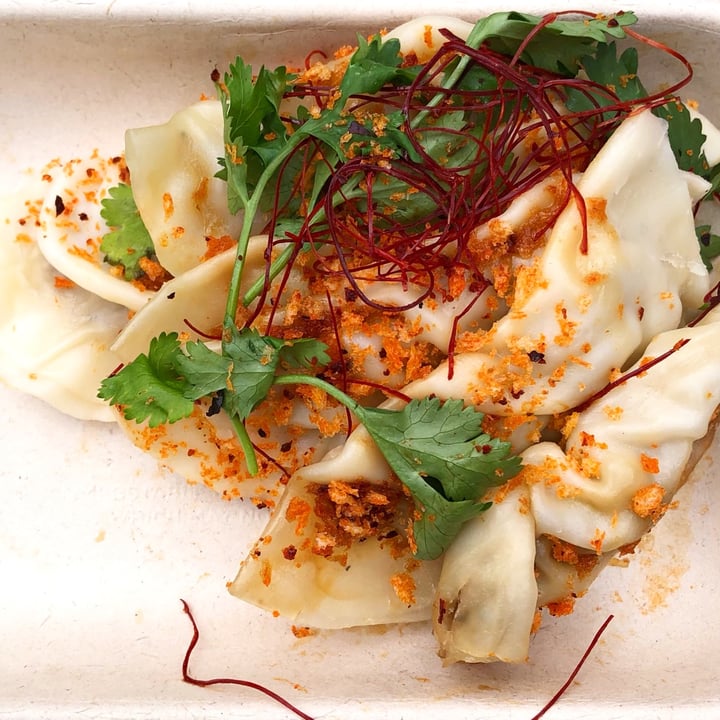 photo of Beyond Sushi Five Spice Chick’n Dumplings shared by @oliviawzg on  02 Jan 2022 - review