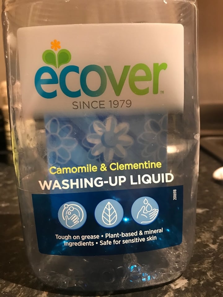 photo of Ecover Washing-up Liquid Camomille & Clementine shared by @lolilore on  10 Dec 2019 - review