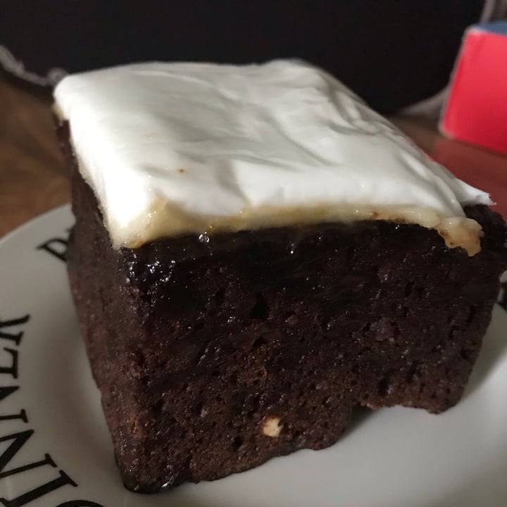 photo of Coughlans Bakery Sutton Christmas Cake shared by @vegansuttonmama on  30 Dec 2020 - review
