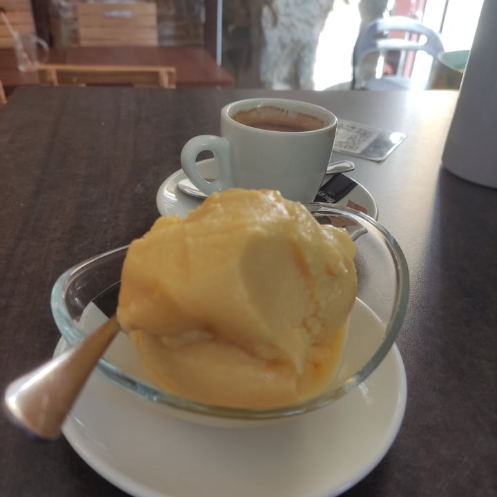 photo of Tapioquería helado de maracuyá shared by @kisarhato on  27 Jul 2022 - review