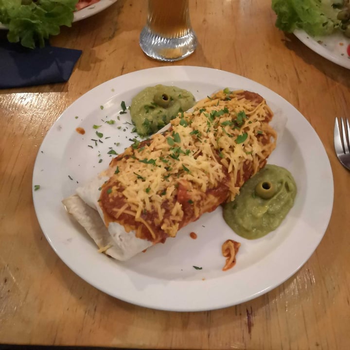 photo of Kombüse - Vegetarische Küche Tex-Mex Enchiladas shared by @kaitokiuchi on  22 Jun 2019 - review