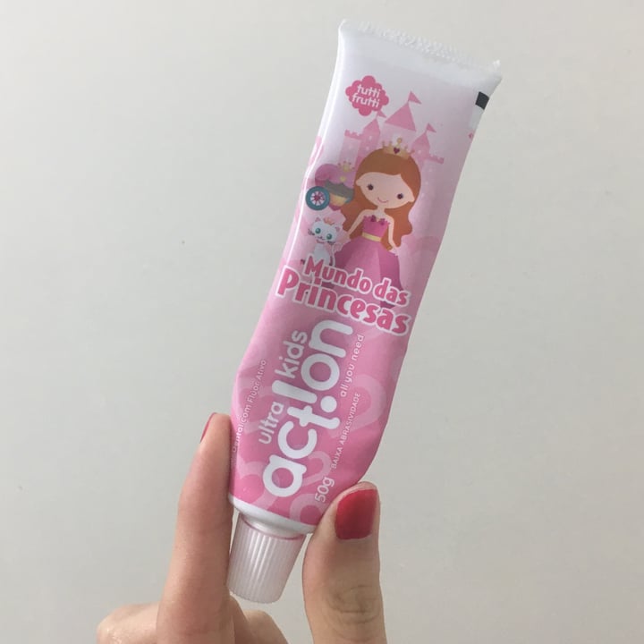 photo of Ultra action Creme Dental Kids shared by @poramormari on  06 Jul 2021 - review