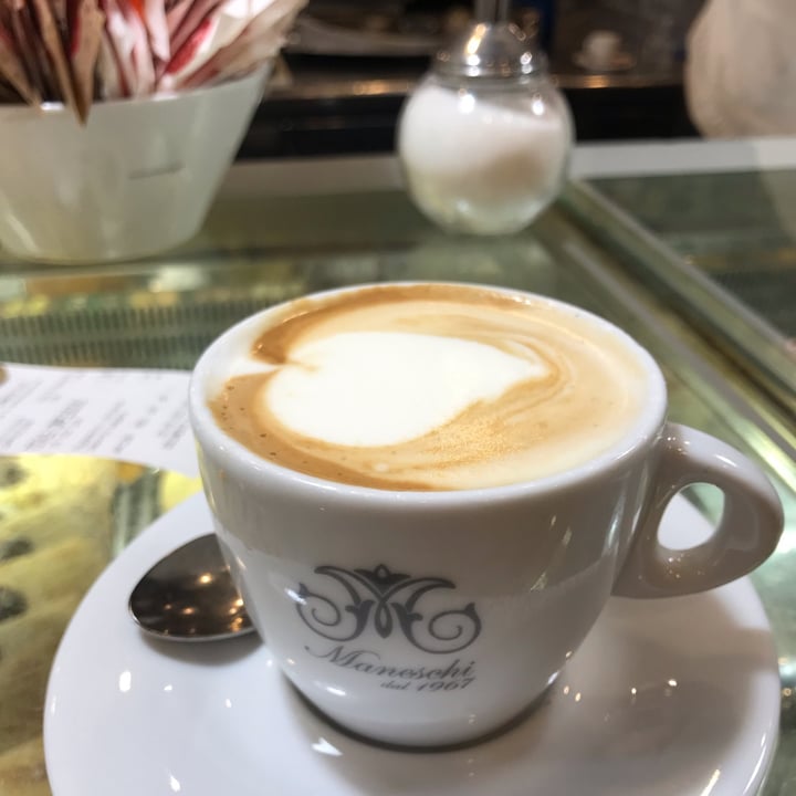 photo of Bar Caffe' Maneschi Cappuccino di soia shared by @saradiv on  02 May 2022 - review