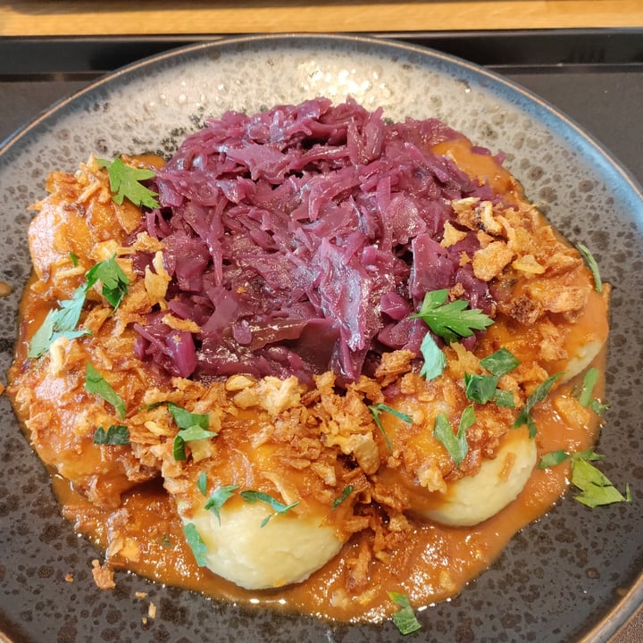 photo of Forky's Speckknödel mit Rotkraut shared by @akikuy on  14 Sep 2021 - review