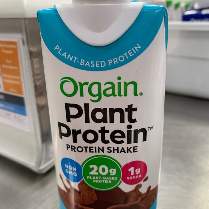 photo of Orgain Plant protein shake creamy chocolate shared by @onehungryvegan on  26 Jan 2022 - review