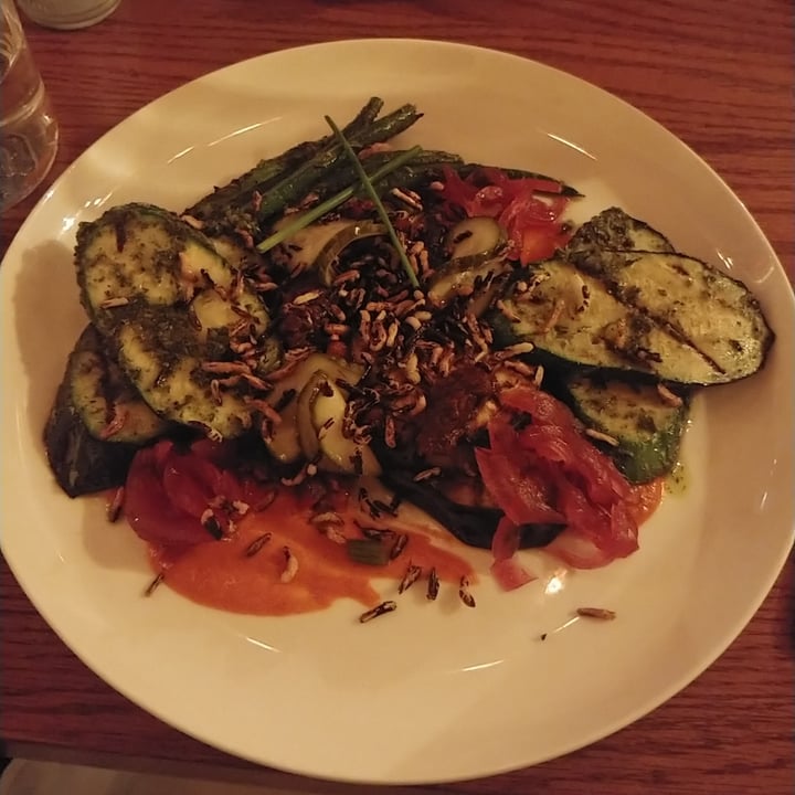 photo of Little Jumbo Restaurant and Bar Vegan Entrée shared by @deyan on  07 Sep 2021 - review