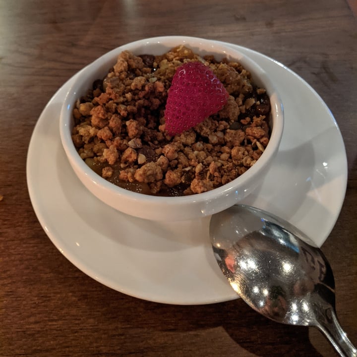 review photo of Original Sin Mediterranean Restaurant Apple Crumble with Coconut Ice Cream shared by @tancoul on 28 Aug 2021 - review