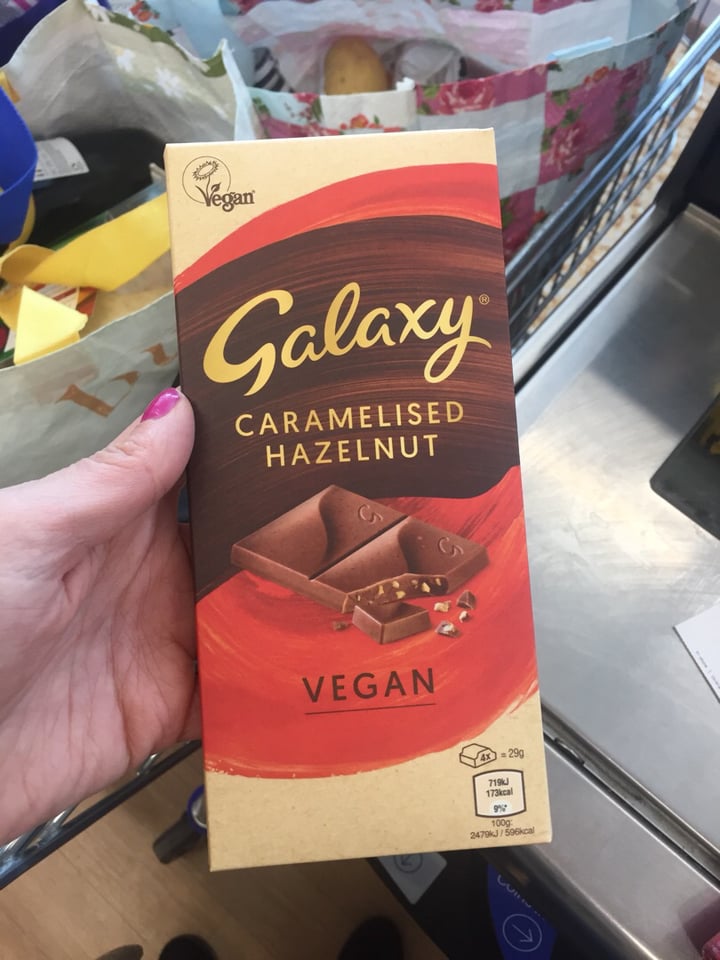 photo of Galaxy Caramelised Hazelnut shared by @amyfortheanimals on  04 Jan 2020 - review