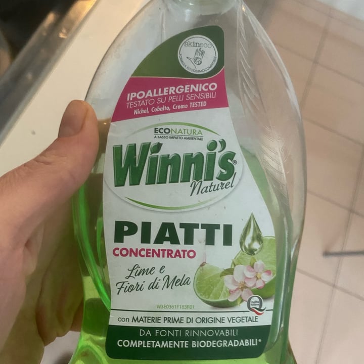 photo of Winni's Detersivo piatti shared by @alebk on  01 Apr 2022 - review