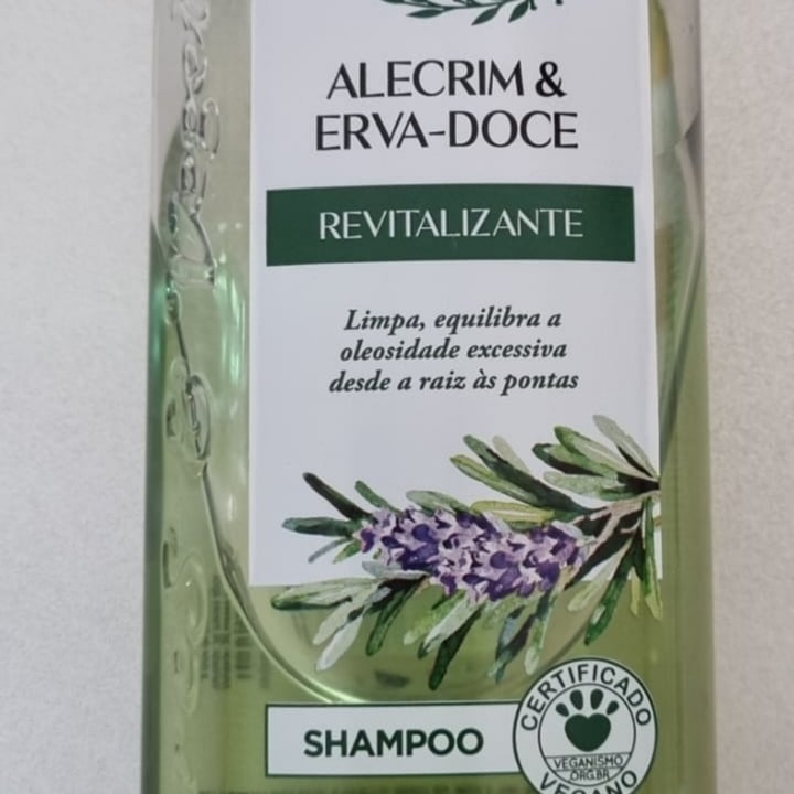review photo of Flores & Vegetais Condicionador Alecrim e Erva-doce shared by @sandradeoliveira on 03 May 2022 - review