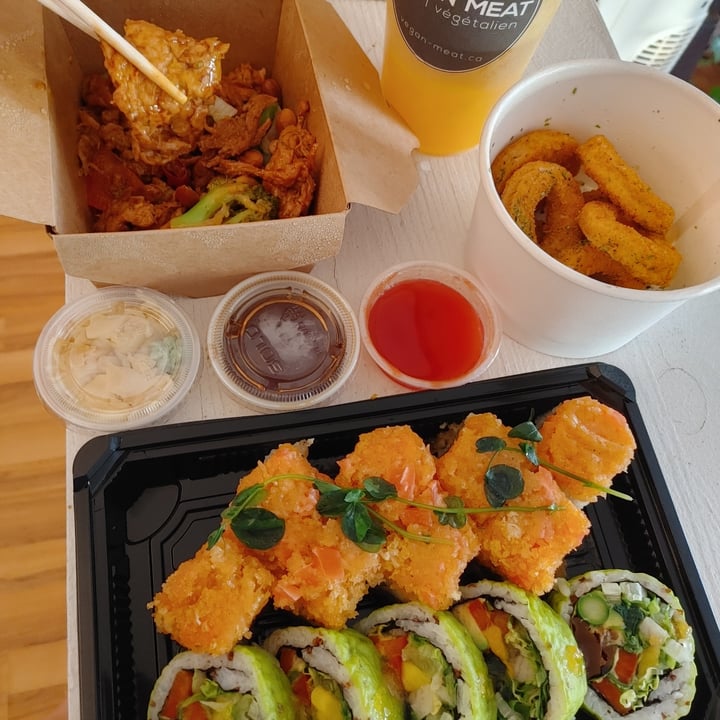 photo of Vegan Meat & Sushi Vegetalien Sushi shared by @palina on  14 Apr 2021 - review