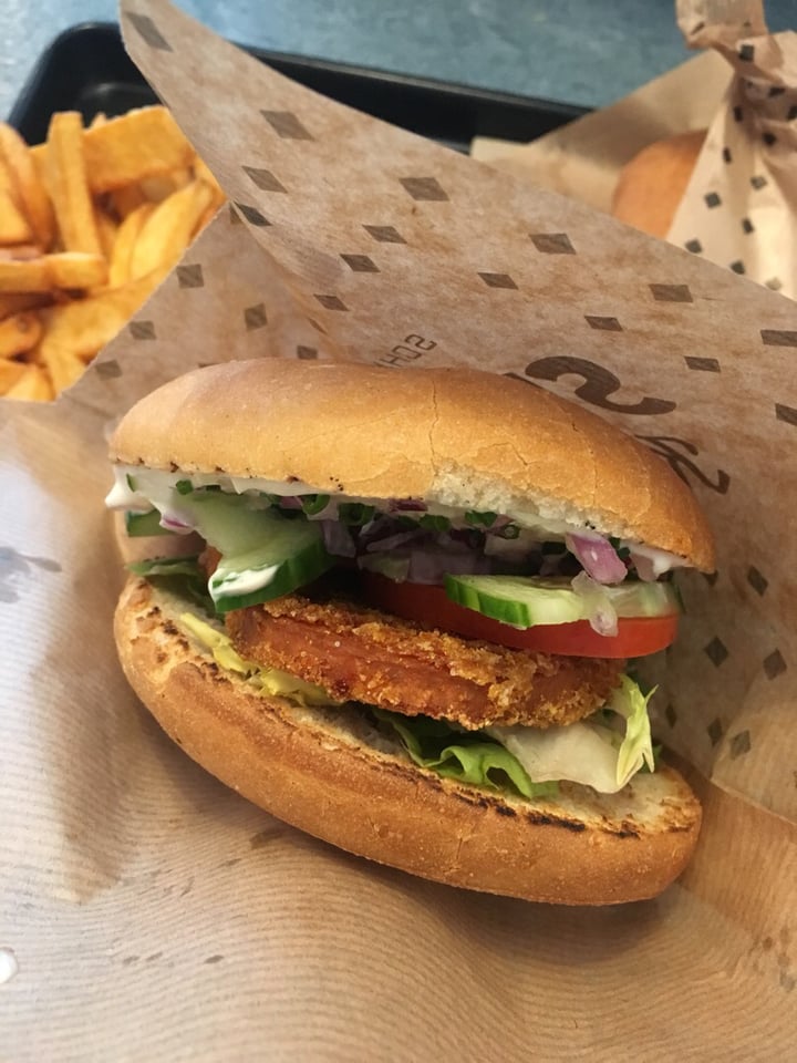 photo of Swing Kitchen Vienna burger shared by @laurapratt on  16 Jun 2019 - review
