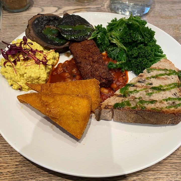 photo of Farmacy Farmacy english breakfast shared by @mg94 on  19 Dec 2022 - review