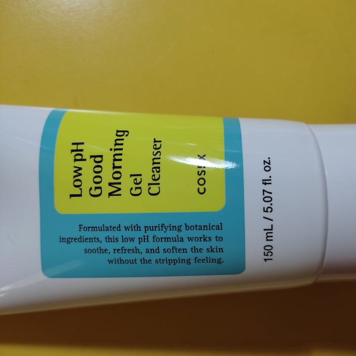 review photo of Cosrx Low pH Good Morning Gel Cleanser shared by @rubiconda on 16 Jun 2022 - review