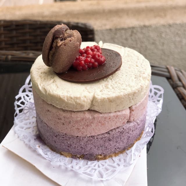 Photo of the dish “Cheesecake de tres colores”
