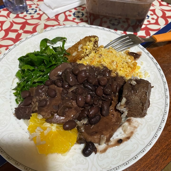 photo of PÉ NA JACA VEGETARIANO Feijoada vegana shared by @roseane on  18 Jun 2022 - review