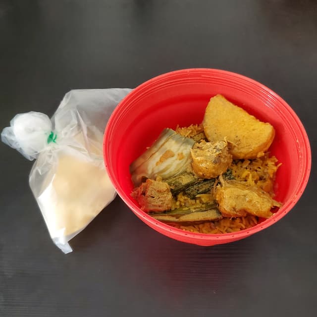 「Vegetarian Nasi Biryani」の料理の写真